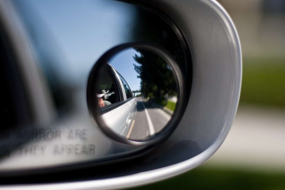 Where To Place Blind Spot Mirrors, Where Should I Put Blind Spot Mirrors