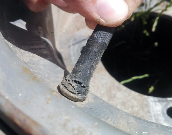 Bad tire valve stem